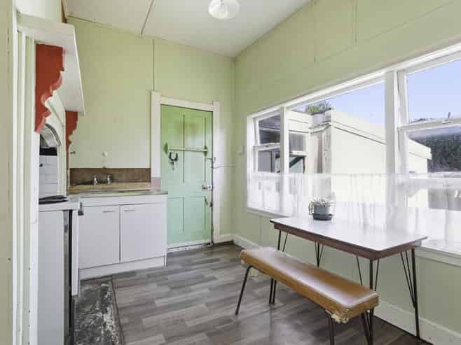 27 Mahoney Street, Whanganui East