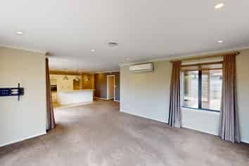 3b Innes Place, Roslyn