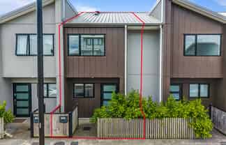 13 Eileen Newey Place, Henderson