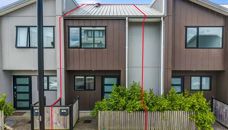 13 Eileen Newey Place, Henderson