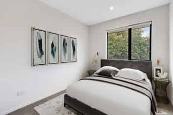 13 Eileen Newey Place, Henderson