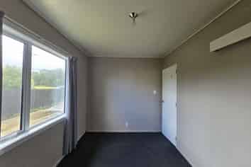 1/54 Awamutu Grove, Waiwhetu