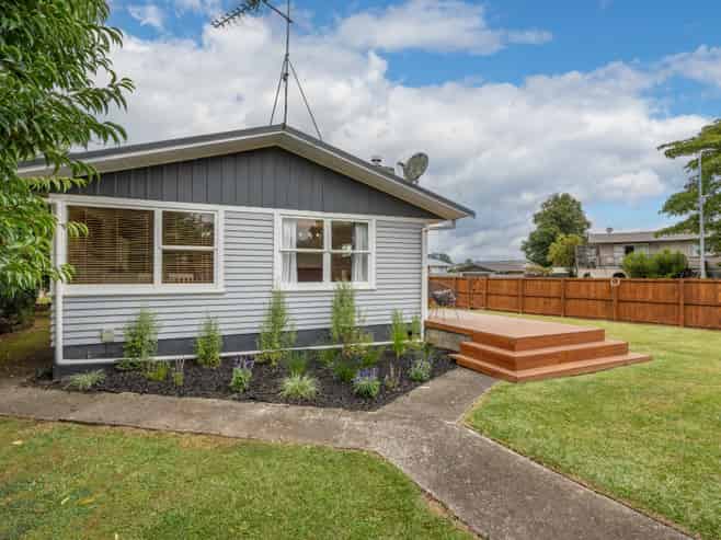 22 Joanna Place, Deanwell