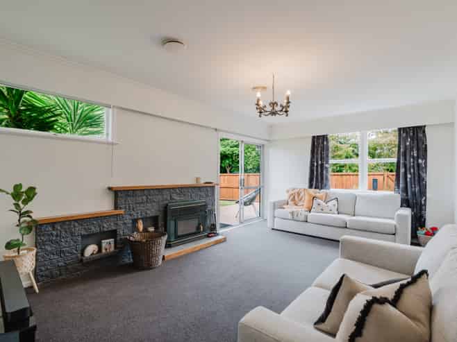 22 Joanna Place, Deanwell