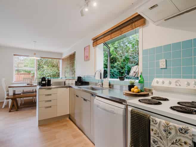 22 Joanna Place, Deanwell