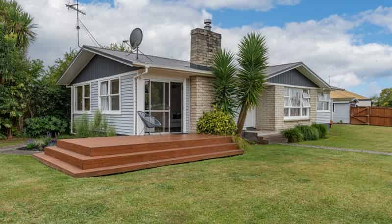 22 Joanna Place, Deanwell