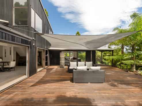 154 Carter Road, Oratia