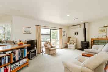 13 Bishops Close, Greenmeadows