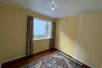 5a Ranelagh Terrace, Karori