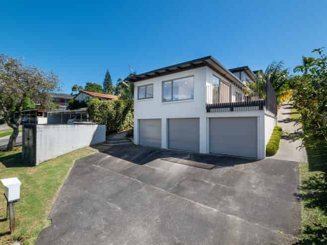 1/22 Don Croot Street, Western Springs