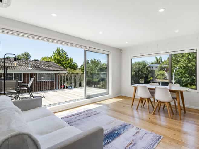 1/22 Don Croot Street, Western Springs