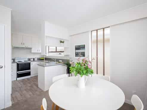 4/31 Middle Road, Havelock North