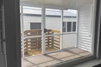 616A Queen Street East, Levin