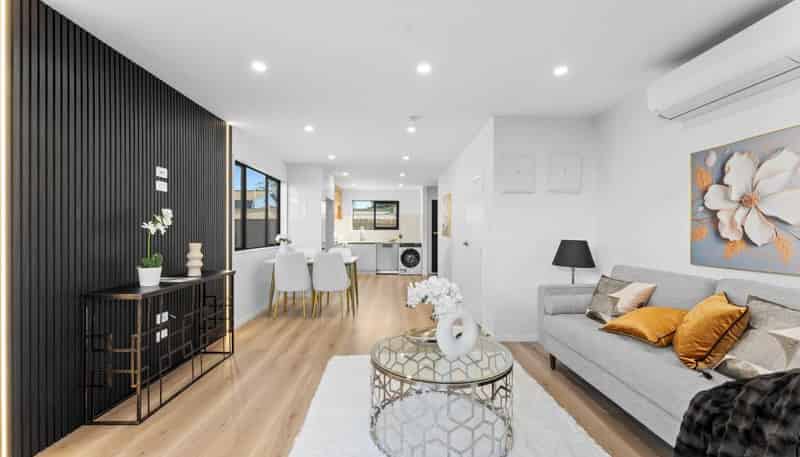 8/44 Avenue Road, Otahuhu