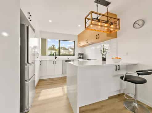 7/27 Carole Crescent, Pakuranga