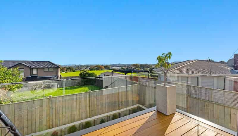  7/27 Carole Crescent, Pakuranga