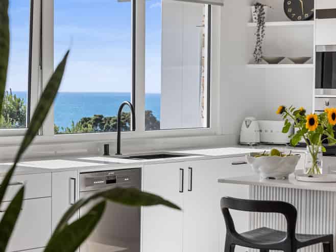 30 Pacific Cliffs Drive, Gulf Harbour