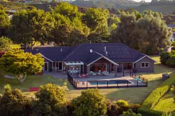 42 Phillips Drive, Pyes Pa