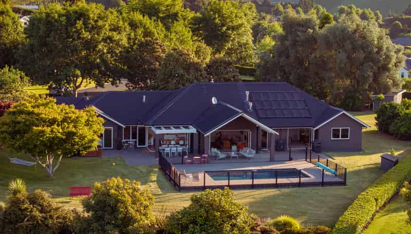 42 Phillips Drive, Pyes Pa