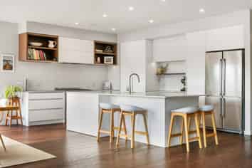 42 Phillips Drive, Pyes Pa