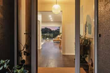 42 Phillips Drive, Pyes Pa