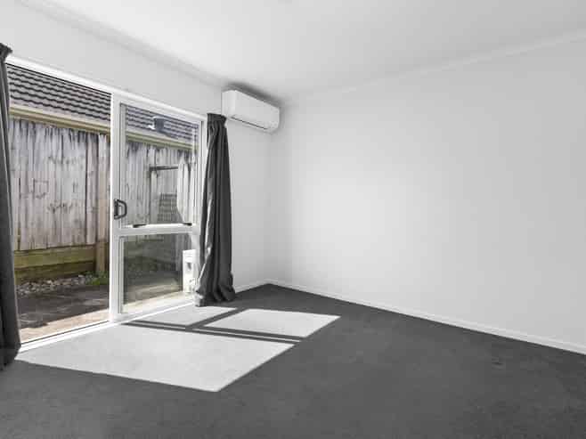 28D Lorne Street, Melville