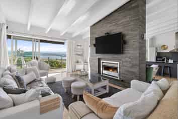 28 Commodore Place, Britannia Heights