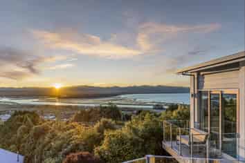 28 Commodore Place, Britannia Heights