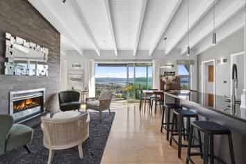 28 Commodore Place, Britannia Heights