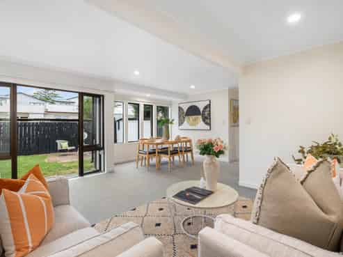 3/15 Swanson Road, Henderson
