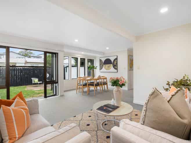 3/15 Swanson Road, Henderson