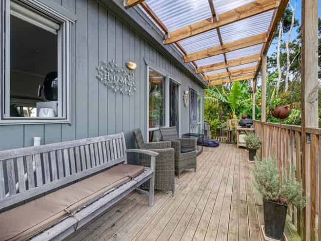 12 Chenery Road, Red Beach