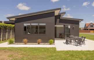 12 Park Lane, Whitianga