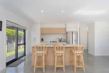 12 Park Lane, Whitianga