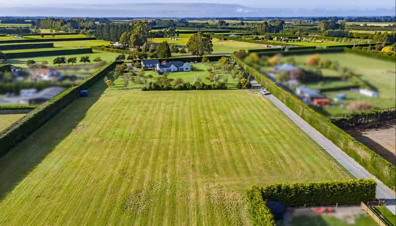 691 Mclaughlins Road, Darfield