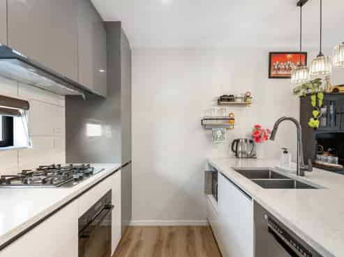 13C Bel Air Drive, Hillsborough