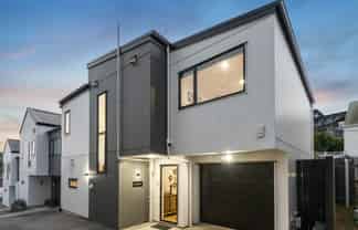 13C Bel Air Drive, Hillsborough