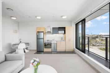 807/17 Putney Way, Manukau