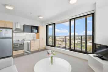 807/17 Putney Way, Manukau
