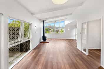 23 Parkes Avenue, Saint Johns Hill