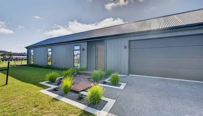 22 Eric Crozier Road, Darfield