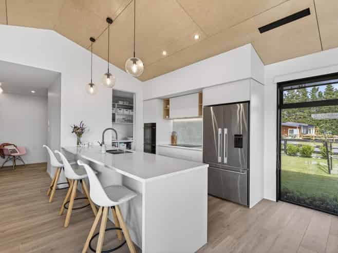 22 Eric Crozier Road, Darfield