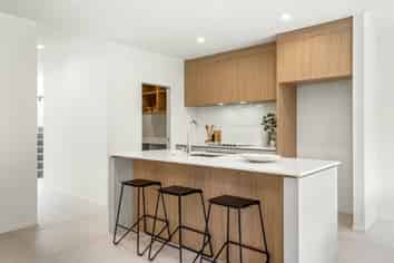 20 Wakaturia Way, Glenfield