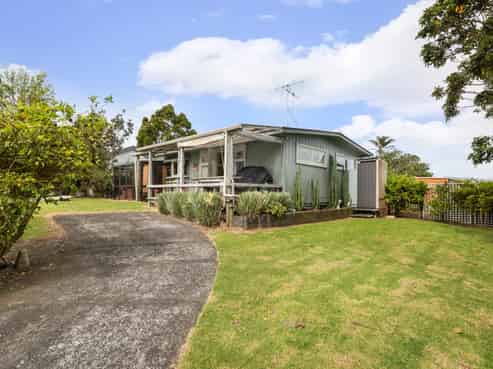 72A The Crescent, Waihi Beach