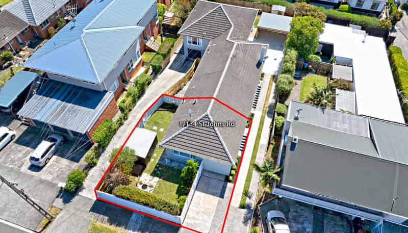 1/134 St Johns Road, Saint Johns