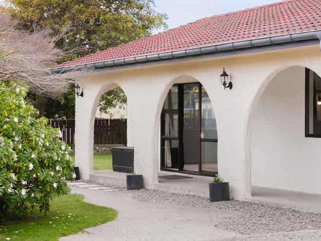 64 Atkinson Avenue, Otaki Beach