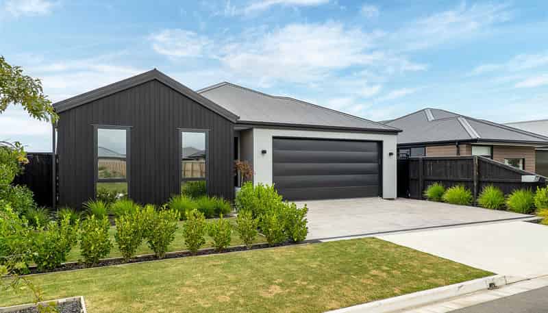  16 Rudd Street, Woodend