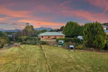 86 Totara View Road, Wakefield