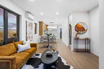 216 Henwood Road, Westgate