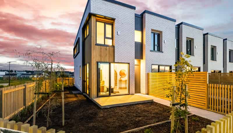 216 Henwood Road, Westgate